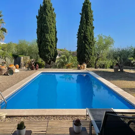 Marinada Pool Villa *