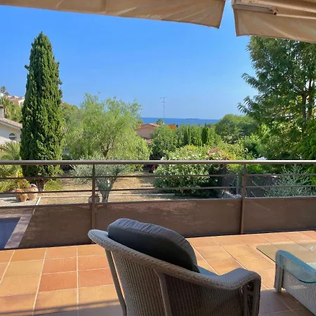 Marinada Pool Villa