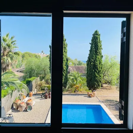 Marinada Pool Tarragona