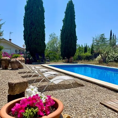 Marinada Pool Villa Tarragona